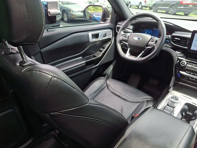 Certified 2022 Ford Explorer ST w/ Equipment Group 401A AWD/4WD image 17
