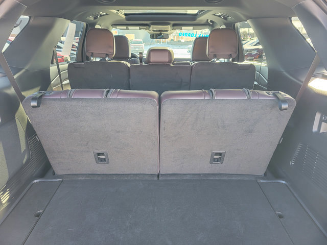 Certified 2025 Ford Explorer Platinum image 30