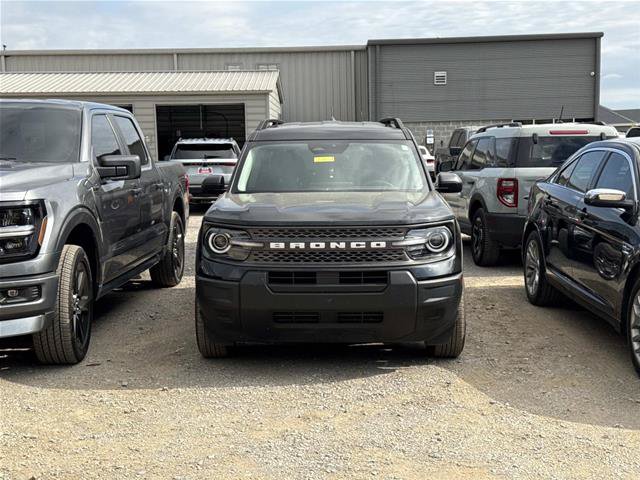 Certified 2025 Ford Bronco Sport Big Bend AWD/4WD image 2