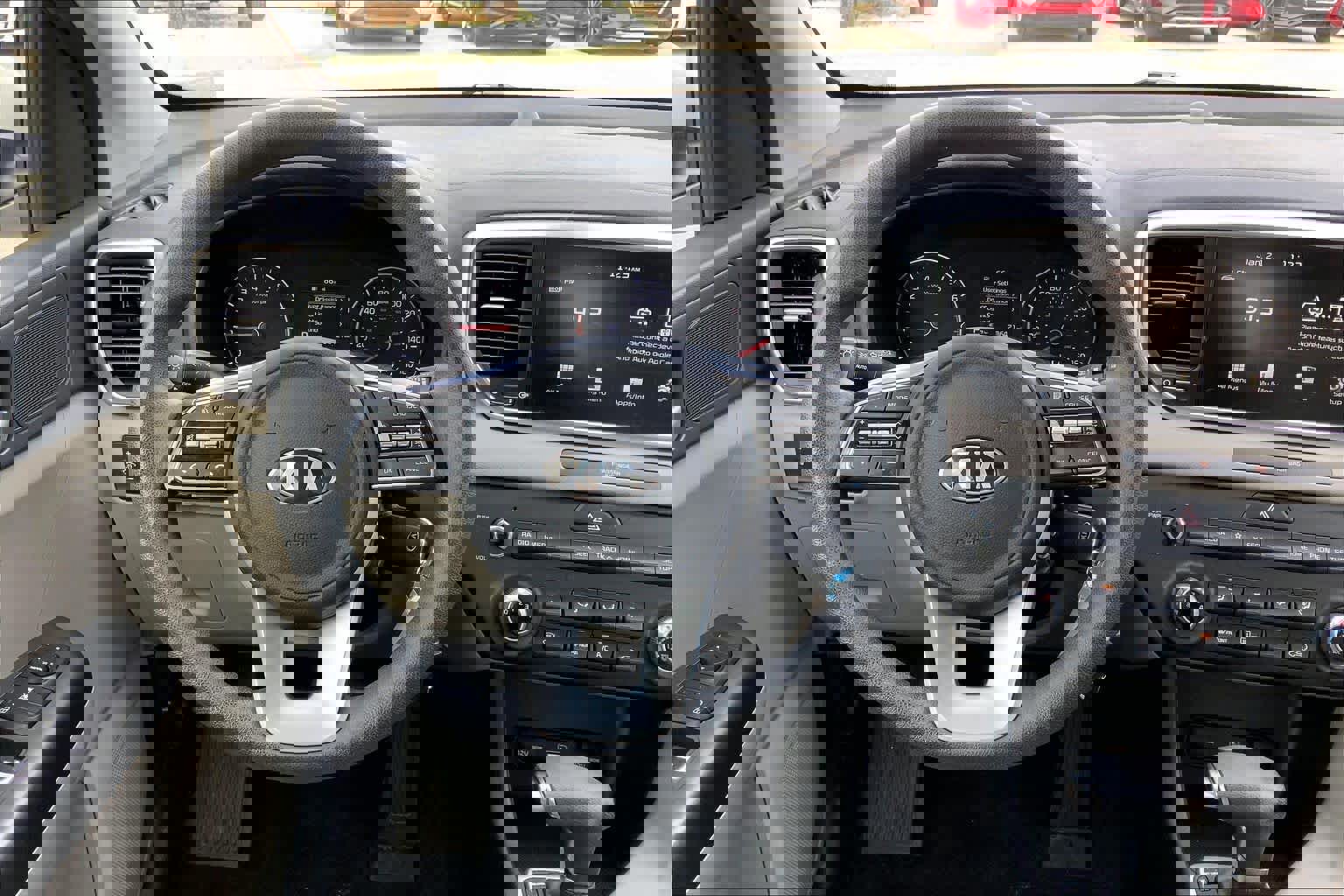 Used 2021 Kia Sportage LX image 7