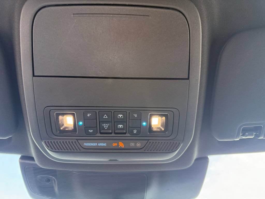 Certified 2024 Ford Explorer ST-Line w/ Class IV Trailer Tow Package AWD/4WD image 38