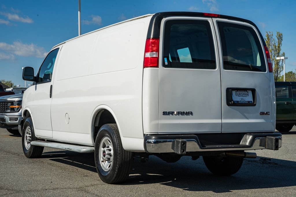 Used 2024 GMC Savana 2500 w/ Driver Convenience Package RWD image 6