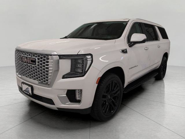 Used 2024 GMC Yukon XL Denali w/ Advanced Technology Package AWD/4WD image 13