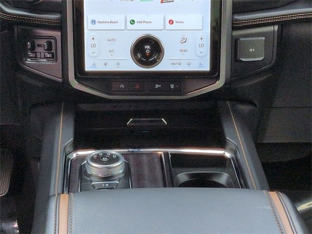 Certified 2024 Ford Expedition Max Platinum image 19