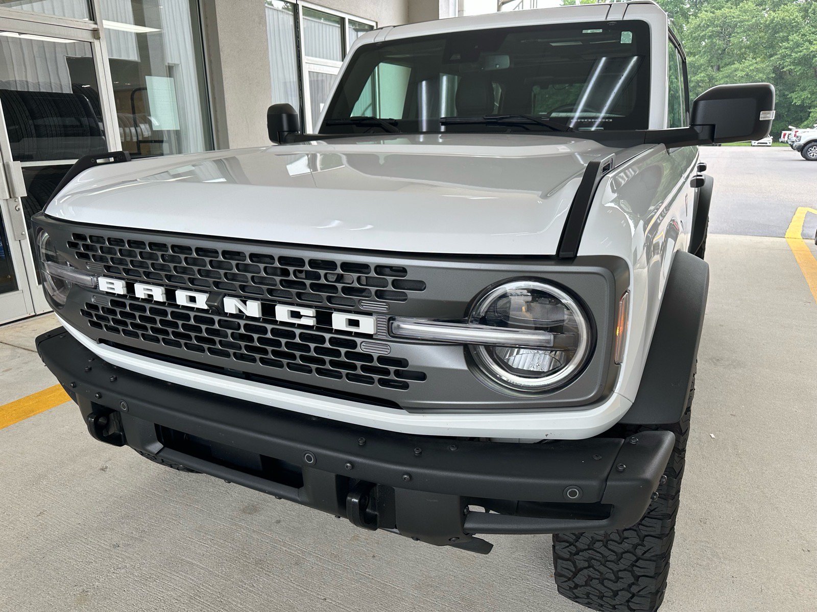 Certified 2024 Ford Bronco Badlands AWD/4WD image 2
