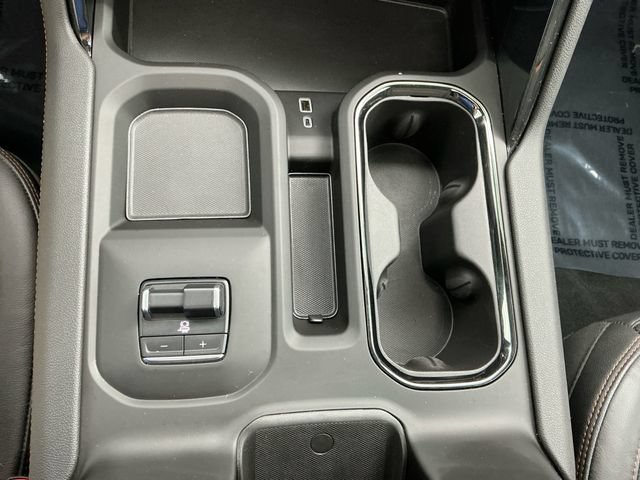 Used 2025 GMC Sierra 2500 AT4 w/ AT4 Premium Plus Package AWD/4WD image 24