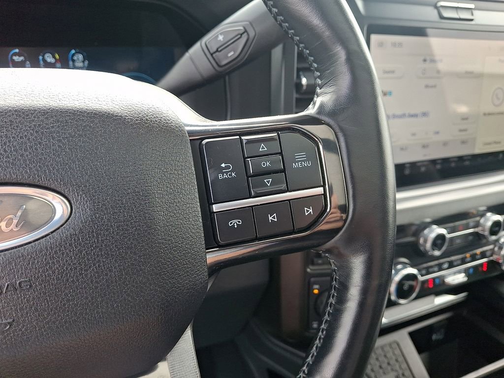 Certified 2025 Ford F250 Platinum w/ FX4 Off-Road Package AWD/4WD image 22