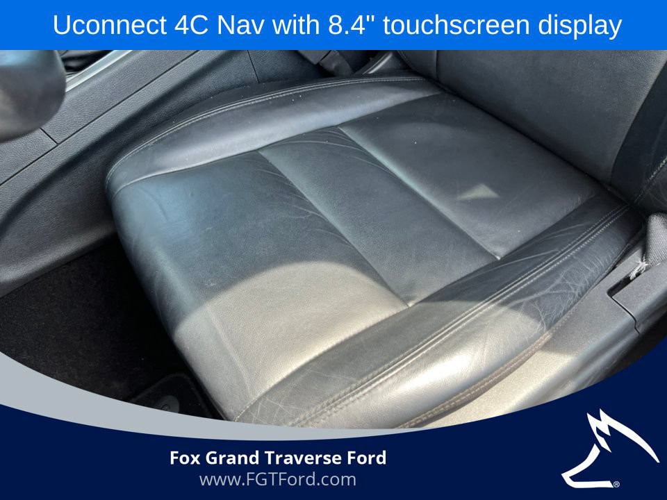 Used 2020 Jeep Grand Cherokee Limited AWD/4WD image 12