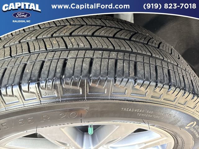 Certified 2025 Ford Explorer Active w/ Active Comfort Package image 14