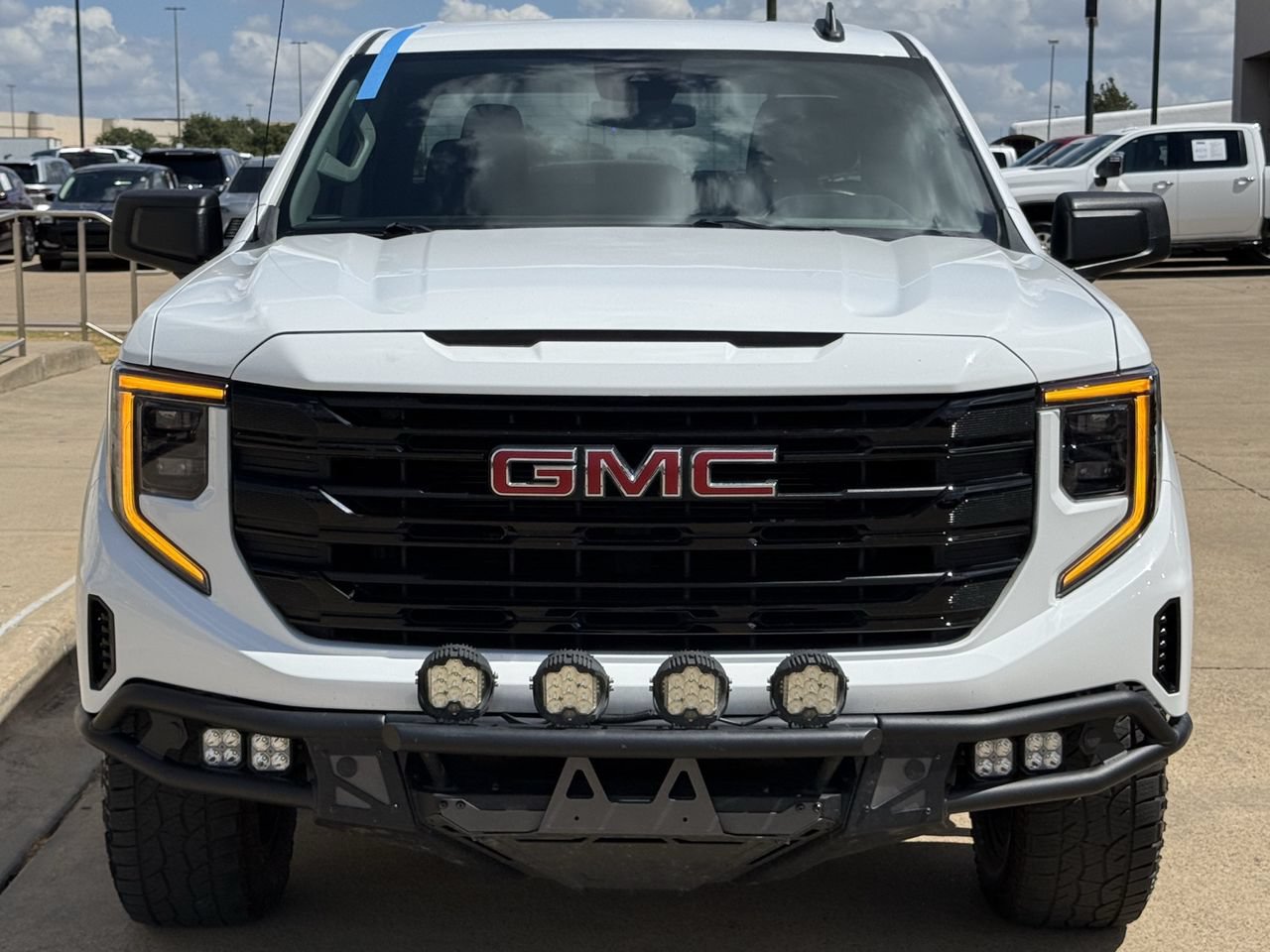Used 2024 GMC Sierra 1500 Elevation w/ X31 Off-Road Package AWD/4WD image 8