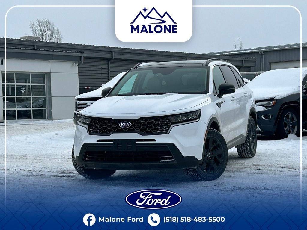 Used 2021 Kia Sorento S w/ Panoramic Sunroof Package
