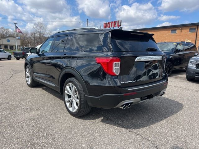 Certified 2021 Ford Explorer Platinum w/ Equipment Group 601A AWD/4WD image 4