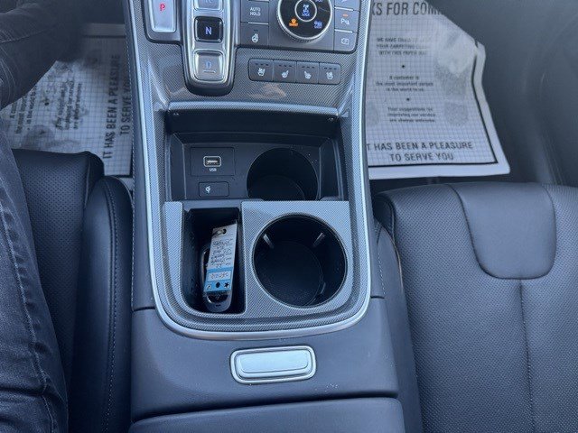 Used 2022 Hyundai Santa Fe Limited image 23