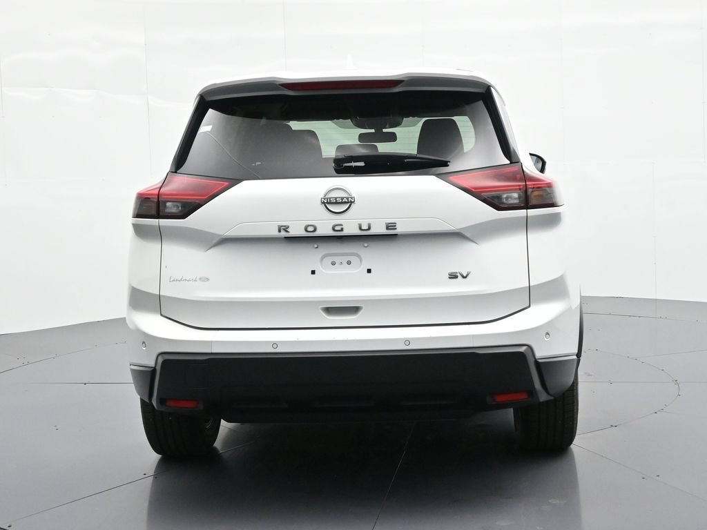 Used 2024 Nissan Rogue SV FWD image 7