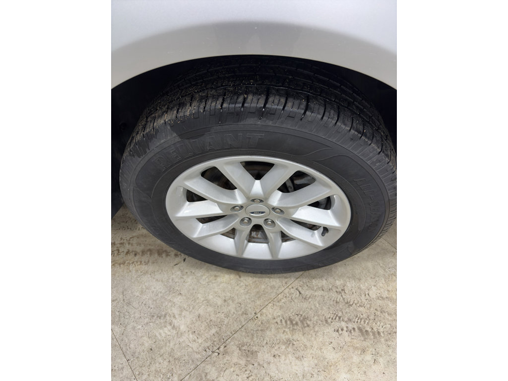 Certified 2018 Ford Flex SE FWD image 9