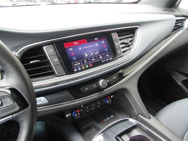 Used 2024 Buick Enclave Essence w/ Sport Touring Edition AWD/4WD image 29