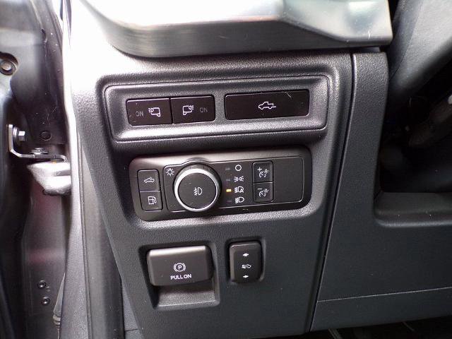 Certified 2022 Ford F150 Lariat w/ Max Trailer Tow Package image 18