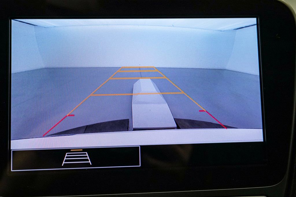 Used 2023 Chevrolet Malibu LT image 16