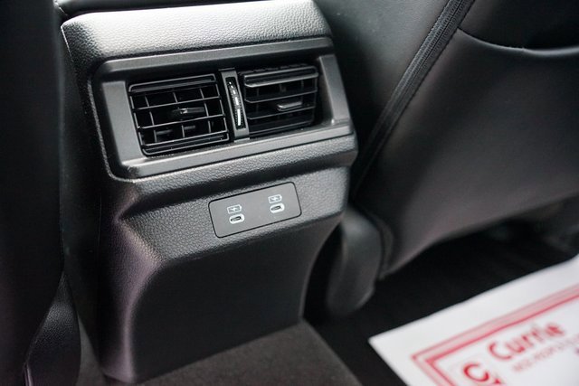 Used 2024 Honda Accord Touring image 9