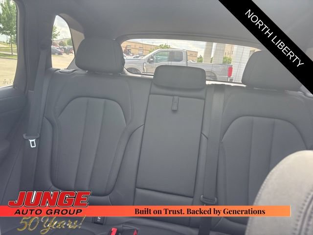 Used 2022 BMW X5 xDrive40i w/ Premium Package AWD/4WD image 22