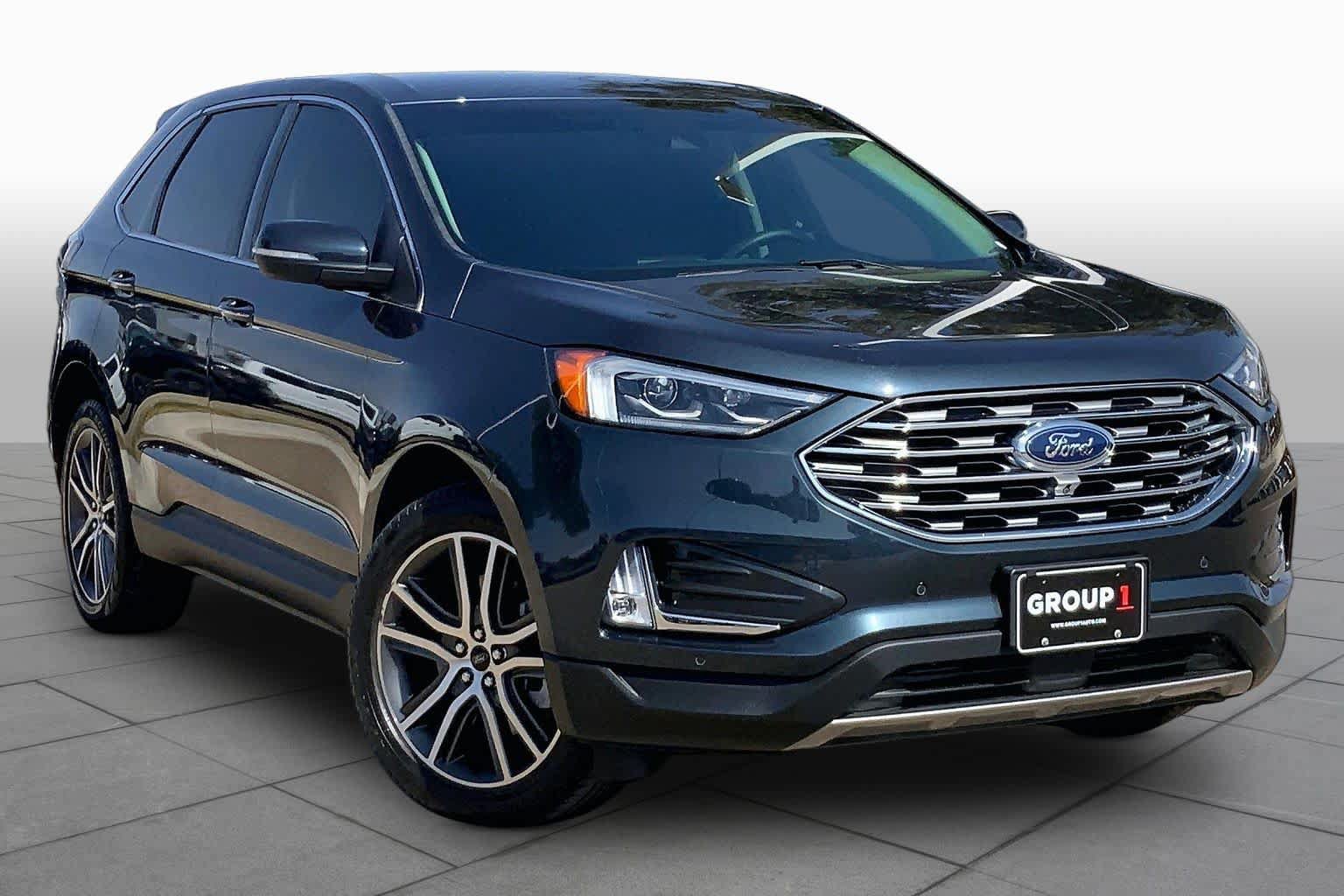 Certified 2024 Ford Edge Titanium AWD/4WD image 3