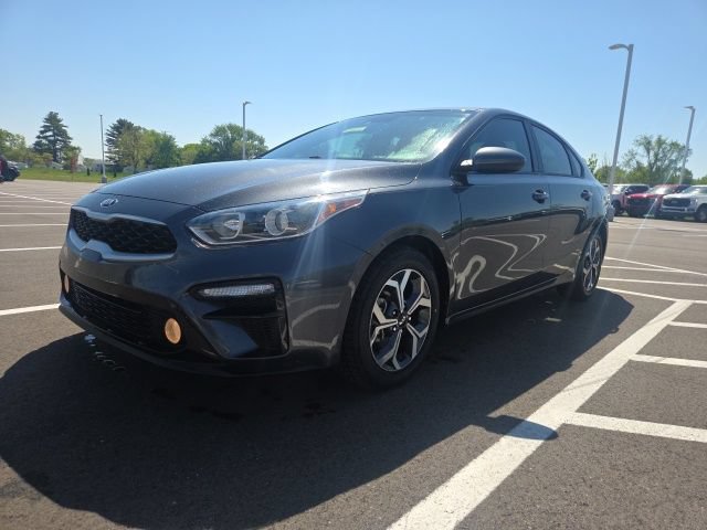 Used 2021 Kia Forte LXS FWD video 2