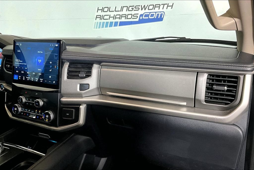 Certified 2022 Ford Expedition XLT RWD image 12