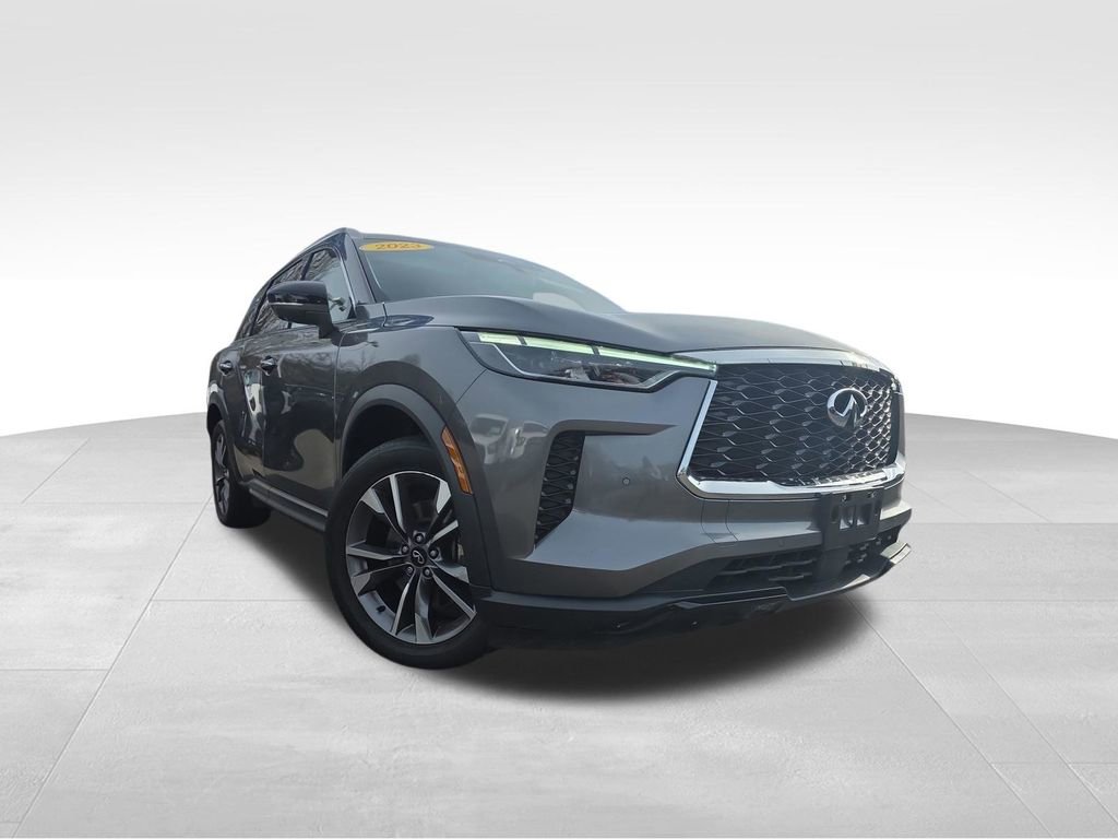 Used 2023 INFINITI QX60 Luxe w/ Cargo Package image 11