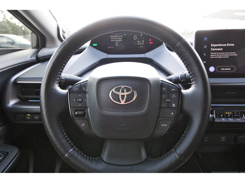 Used 2023 Toyota Prius Limited w/ Limited Premium Package FWD image 15