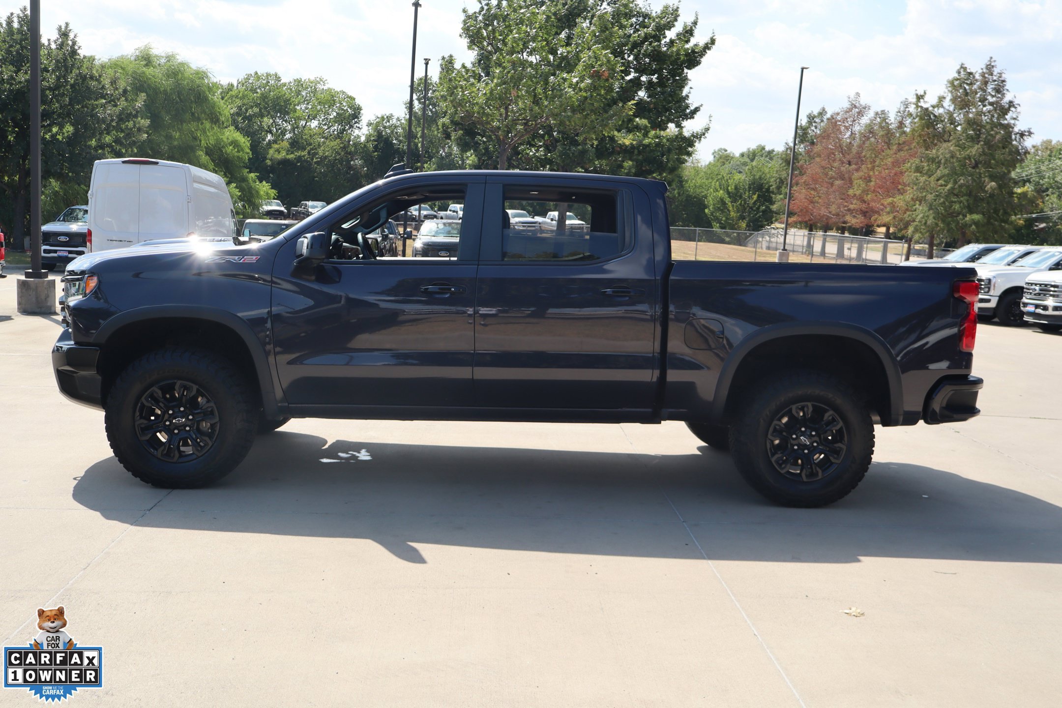 Used 2022 Chevrolet Silverado 1500 ZR2 w/ Technology Package AWD/4WD image 7