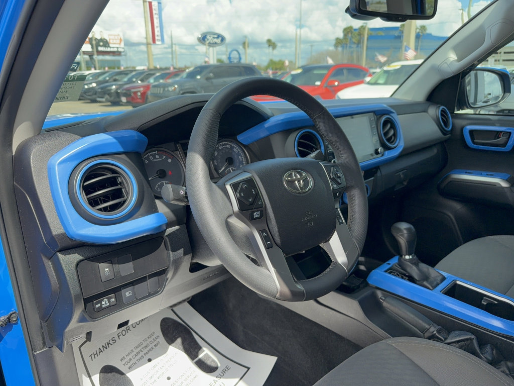 Used 2021 Toyota Tacoma SR5 image 10