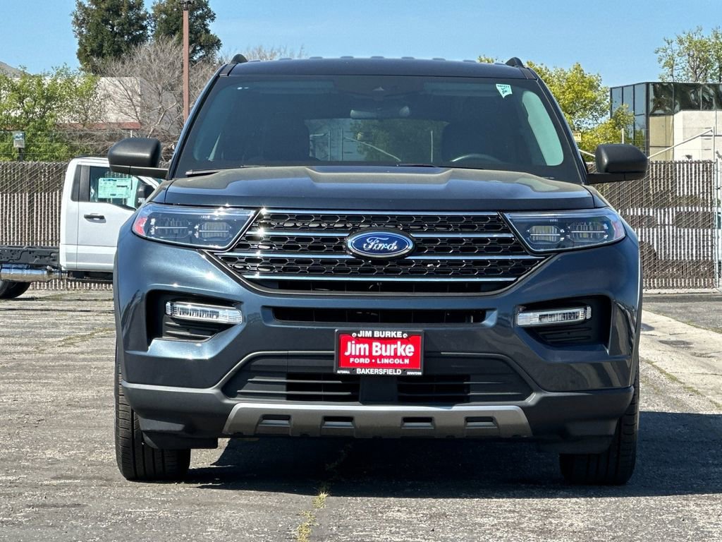 Certified 2023 Ford Explorer XLT w/ Equipment Group 202A image 9
