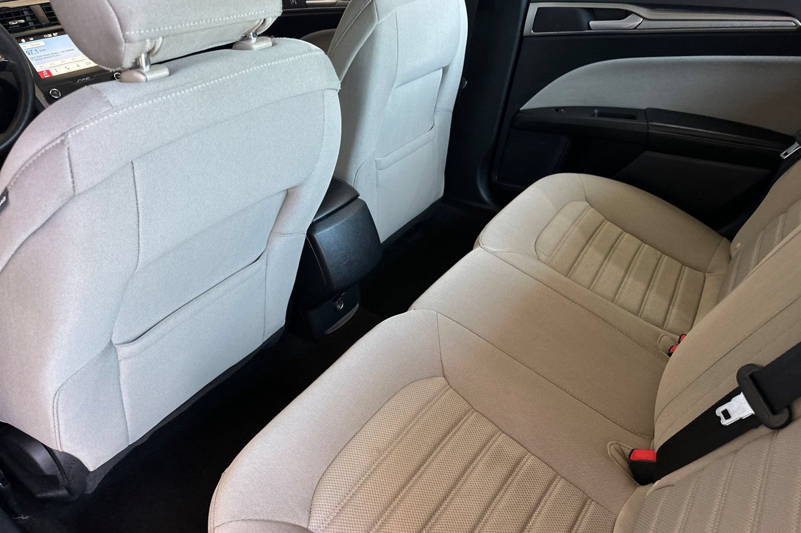 Certified 2019 Ford Fusion S FWD image 12