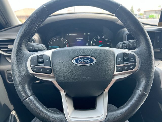 Certified 2024 Ford Explorer XLT w/ Equipment Group 202A AWD/4WD image 15