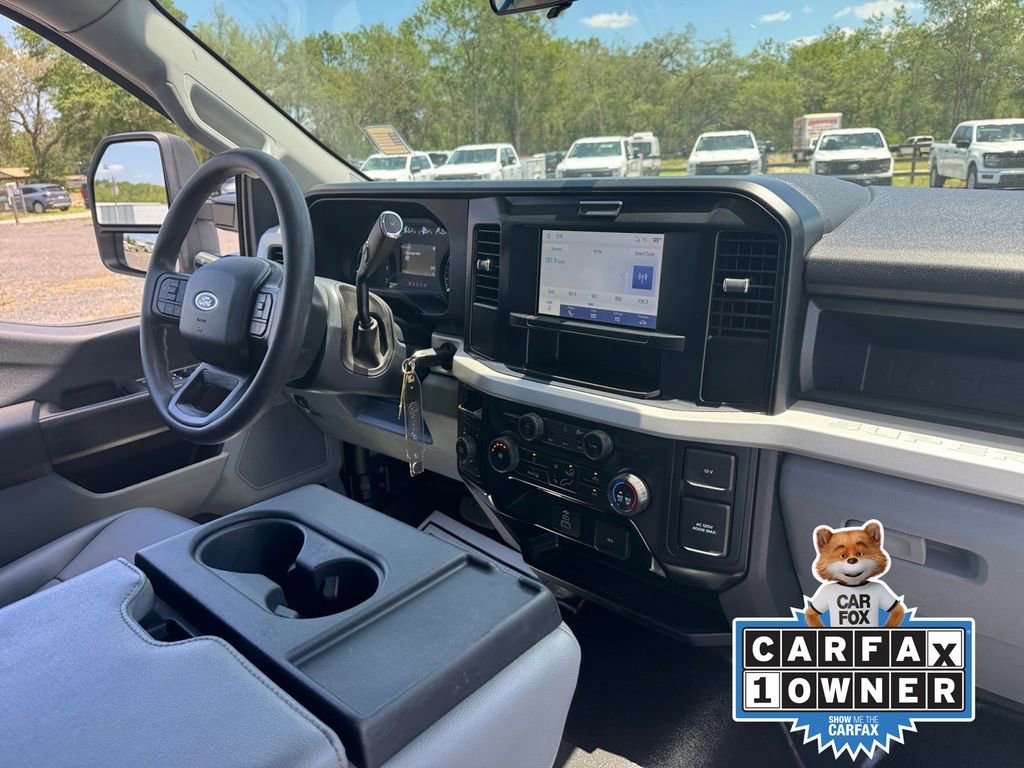 Certified 2025 Ford F250 XL w/ XL Chrome Package AWD/4WD image 21