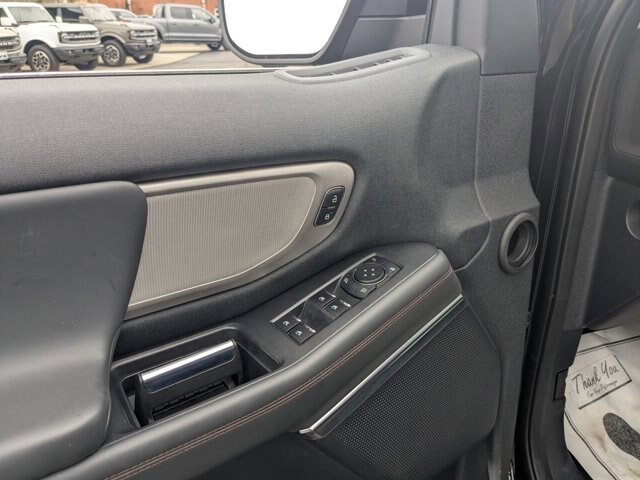 Certified 2025 Ford Expedition Max Active AWD/4WD image 13