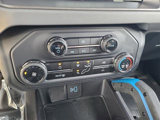 Certified 2024 Ford Bronco Black Diamond image 21