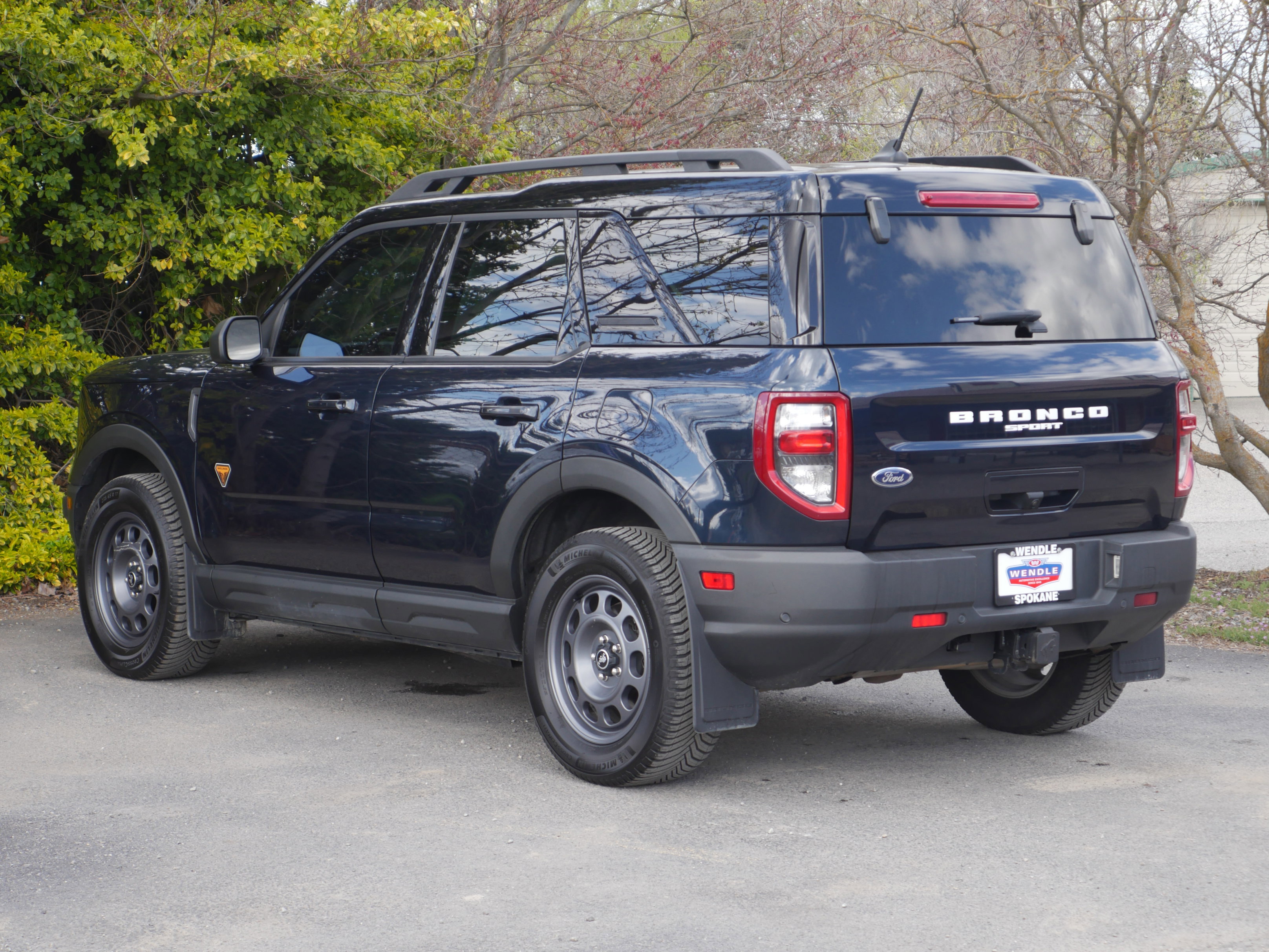 Certified 2021 Ford Bronco Sport Badlands w/ Badlands Package AWD/4WD image 4