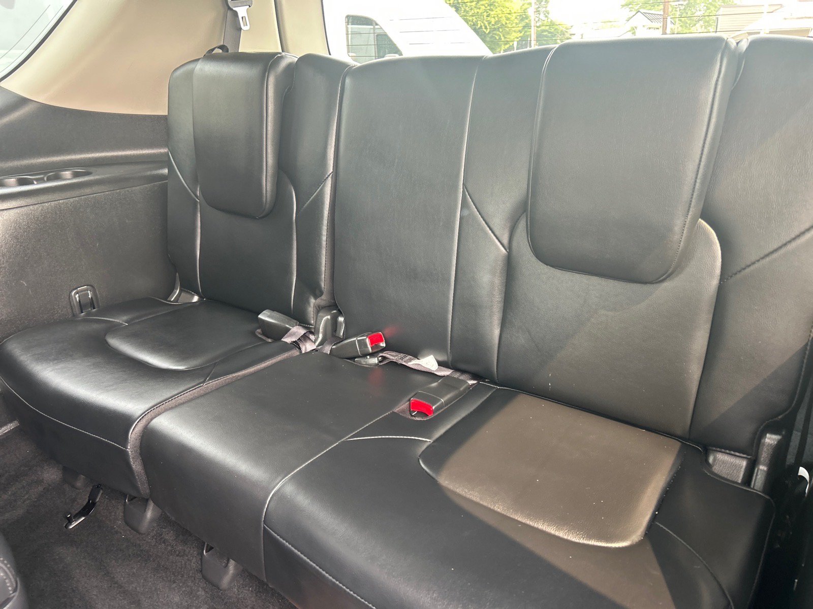 Used 2024 Nissan Armada SL w/ Captain's Chairs Package AWD/4WD image 13