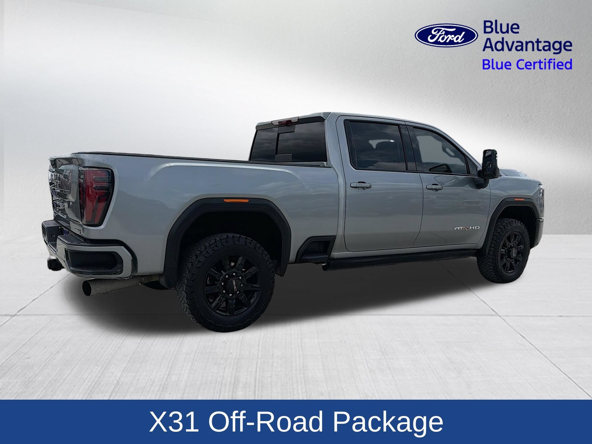 Used 2026 GMC Sierra 2500 AT4 w/ AT4 Premium Plus Package AWD/4WD image 7