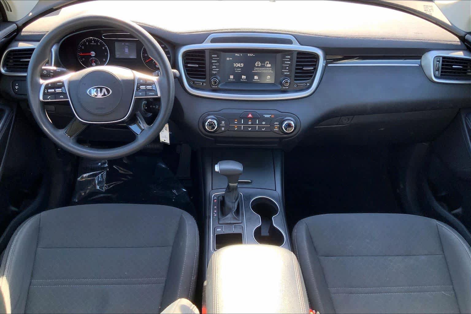 Used 2020 Kia Sorento L FWD image 15