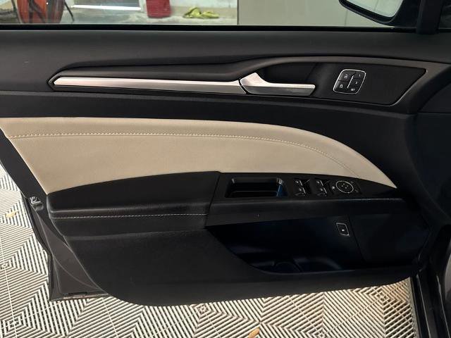 Certified 2018 Ford Fusion Titanium image 15