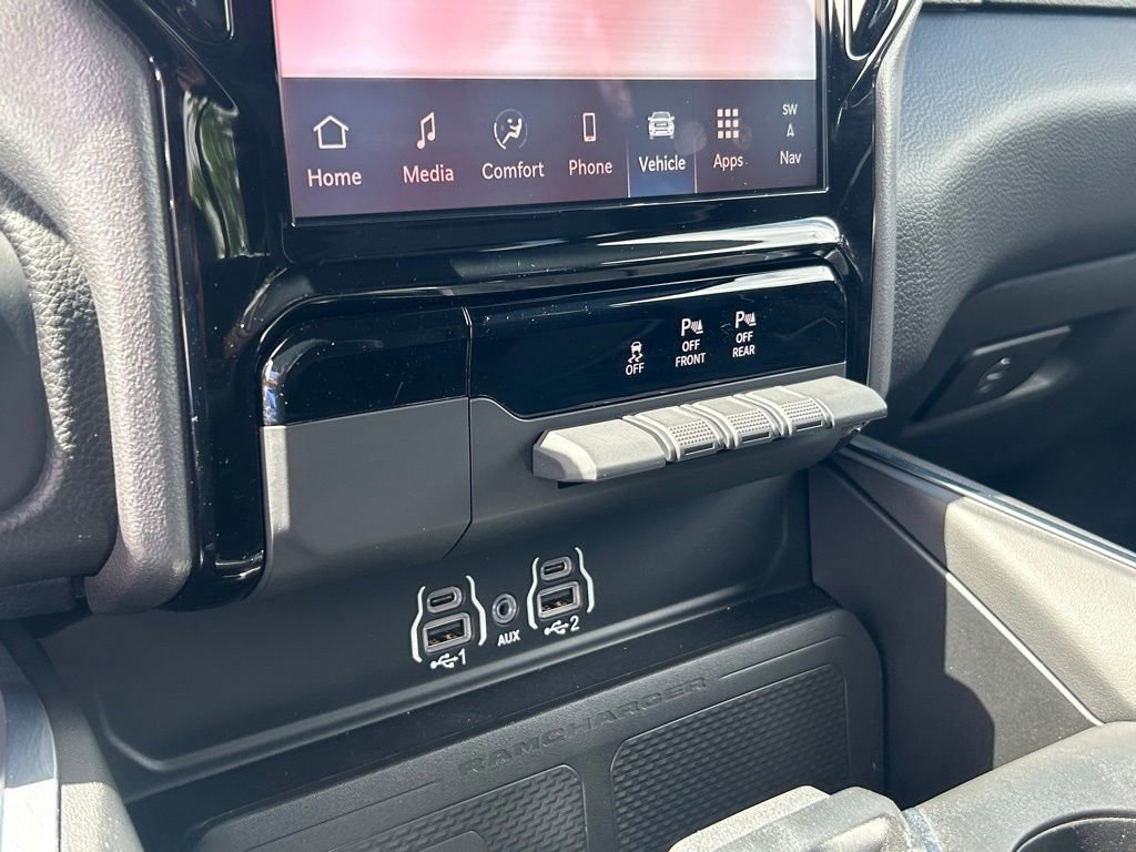 Used 2025 RAM 1500 Laramie image 84