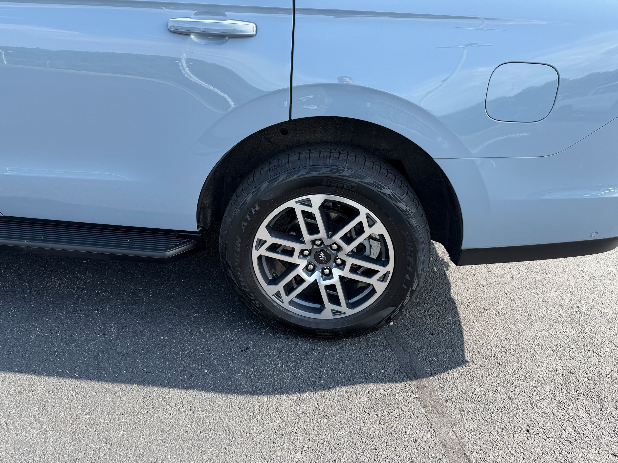 Certified 2025 Ford Expedition Active AWD/4WD image 10
