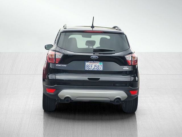Certified 2018 Ford Escape SE w/ SE Sync 3 Package FWD image 5