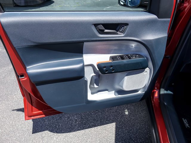 Certified 2024 Ford Maverick XLT FWD image 20