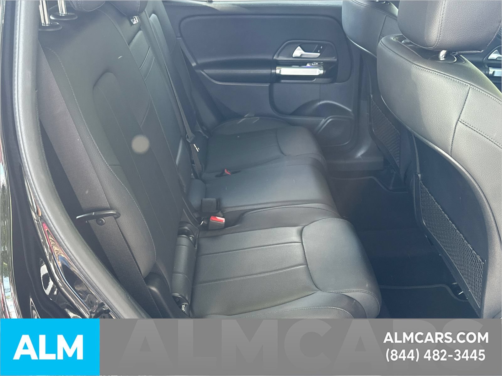 Used 2025 Mercedes-Benz GLB 250 image 18