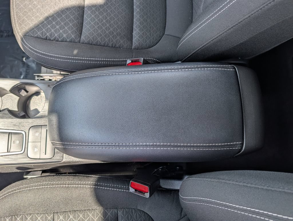 Certified 2025 Ford Escape Active FWD image 15