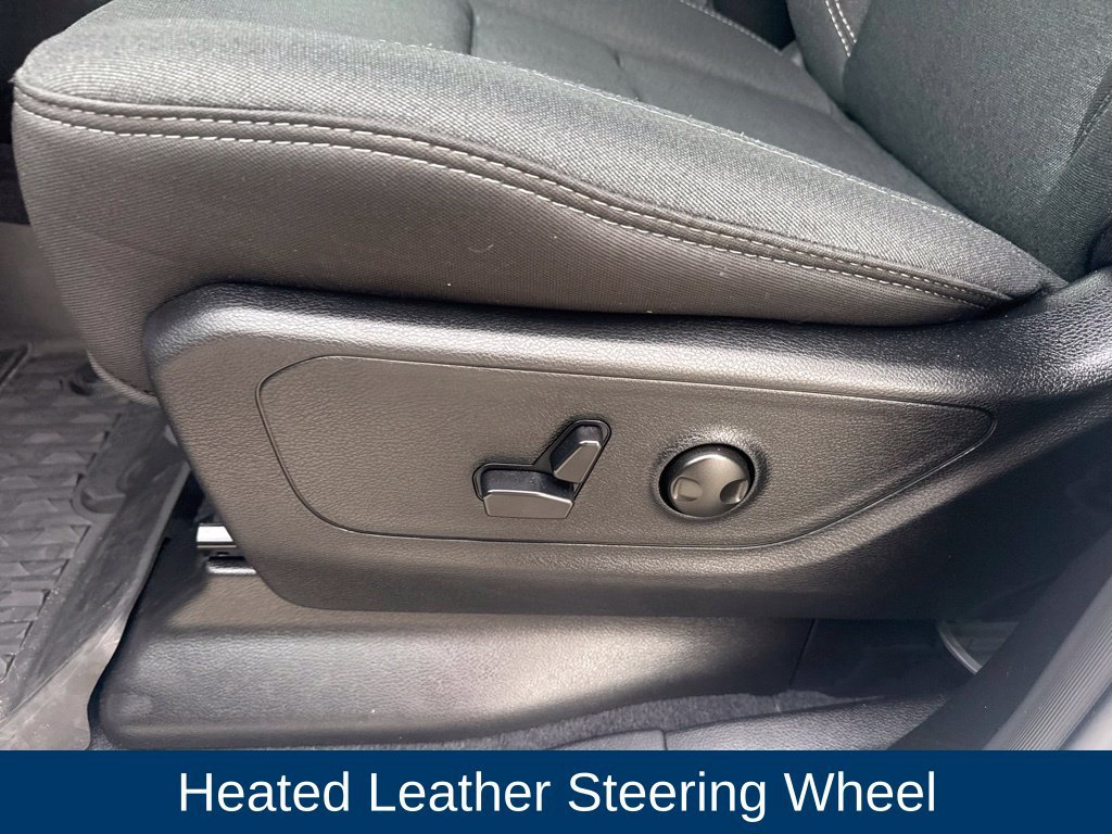 Used 2025 RAM 1500 Big Horn RWD image 12