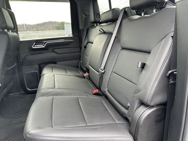 Used 2025 Chevrolet Silverado 2500 LTZ w/ LTZ Premium Package image 15